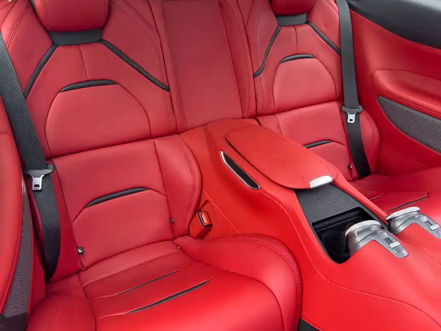 Ferrari GTC4Lusso 2019 2017 3.9T V8
