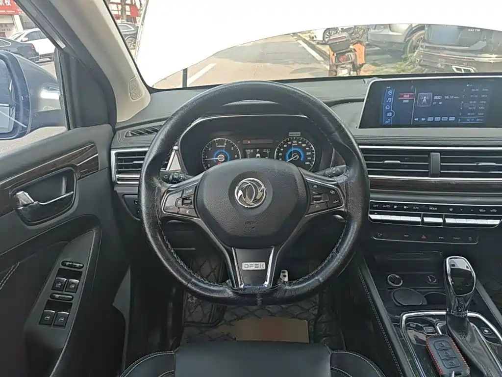 Фото 11 - Dongfeng Fengguang Fengguang 580
