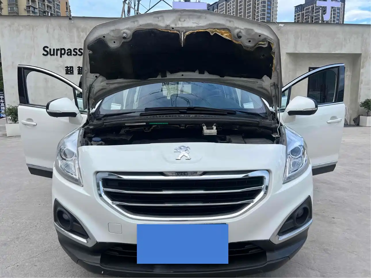 Peugeot 3008 2015 2.0L Automatic Trend Edition фото 16