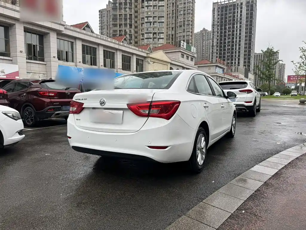 Фото 7 - Buick Excelle