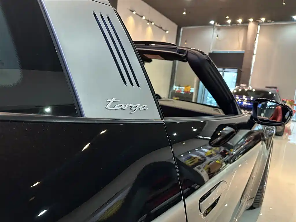 Porsche 911 2023 Targa 4 3.0T фото 16