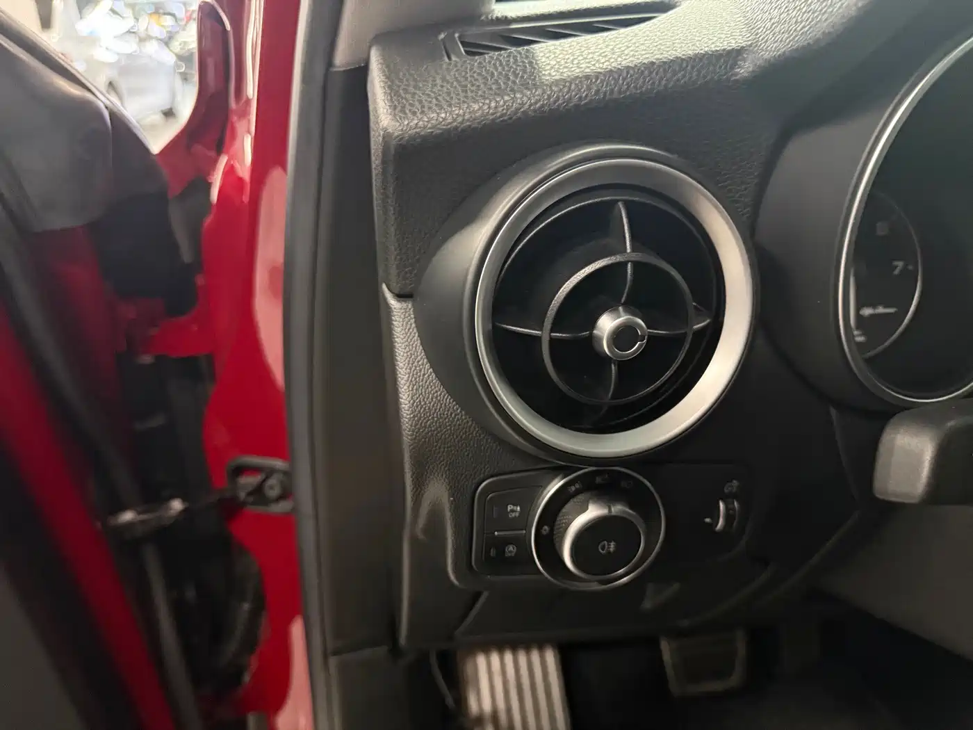 Alfa Romeo Stelvio 2019 2017 2.0T 280HP Luxury