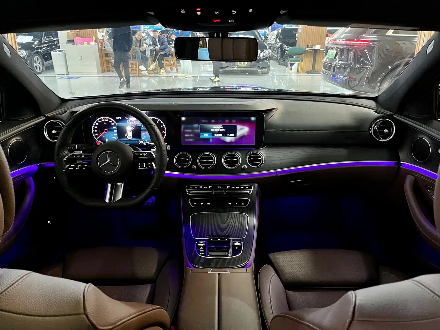 Mercedes-Benz E-Class 2022 Facelift E 300 L Sport Fashion Style фото 12