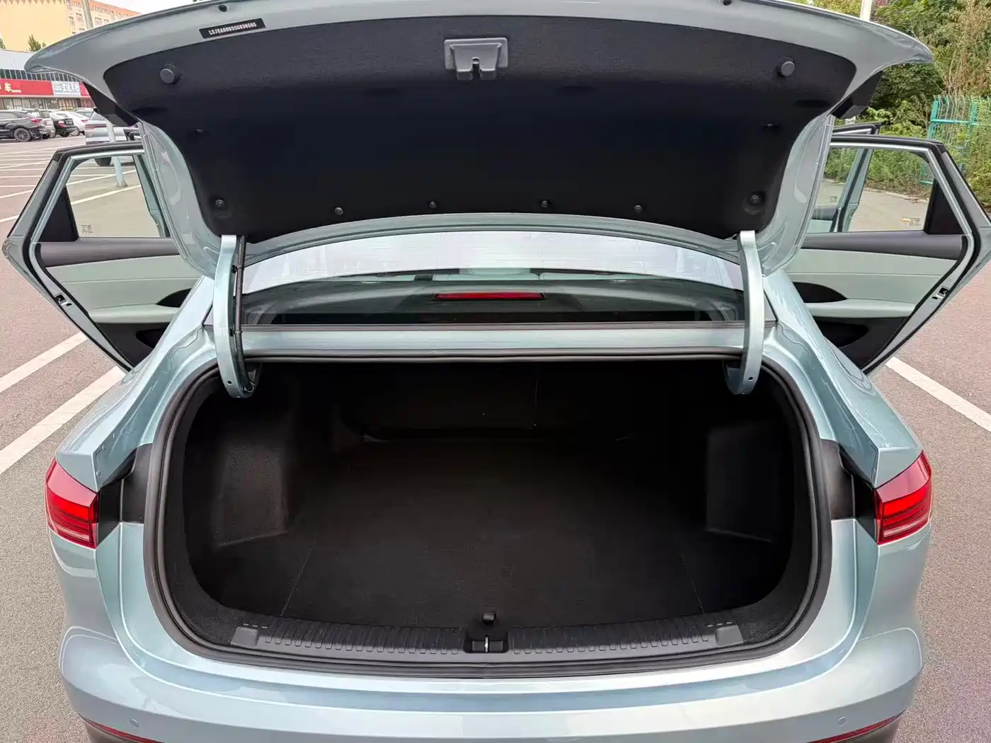 Roewe D6 2025 2025 520km Smart Edition