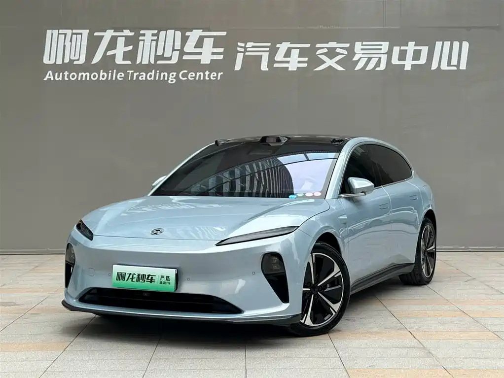 NIO NIO ET5T