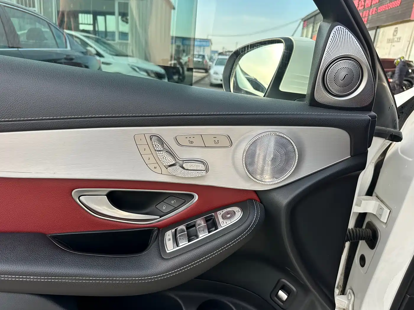 Mercedes-Benz GLC 2021 GLC 260 L 4MATIC Luxury фото 12