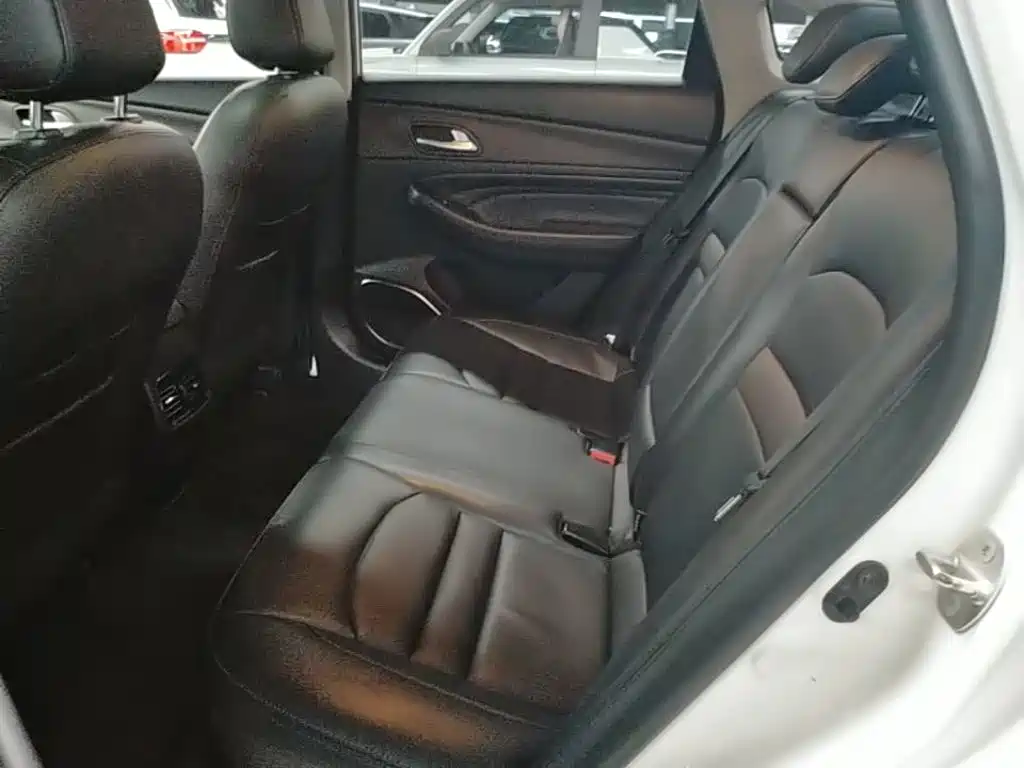 GAC Trumpchi Trumpchi GA4 2018 2018 200T Automatic Exclusive