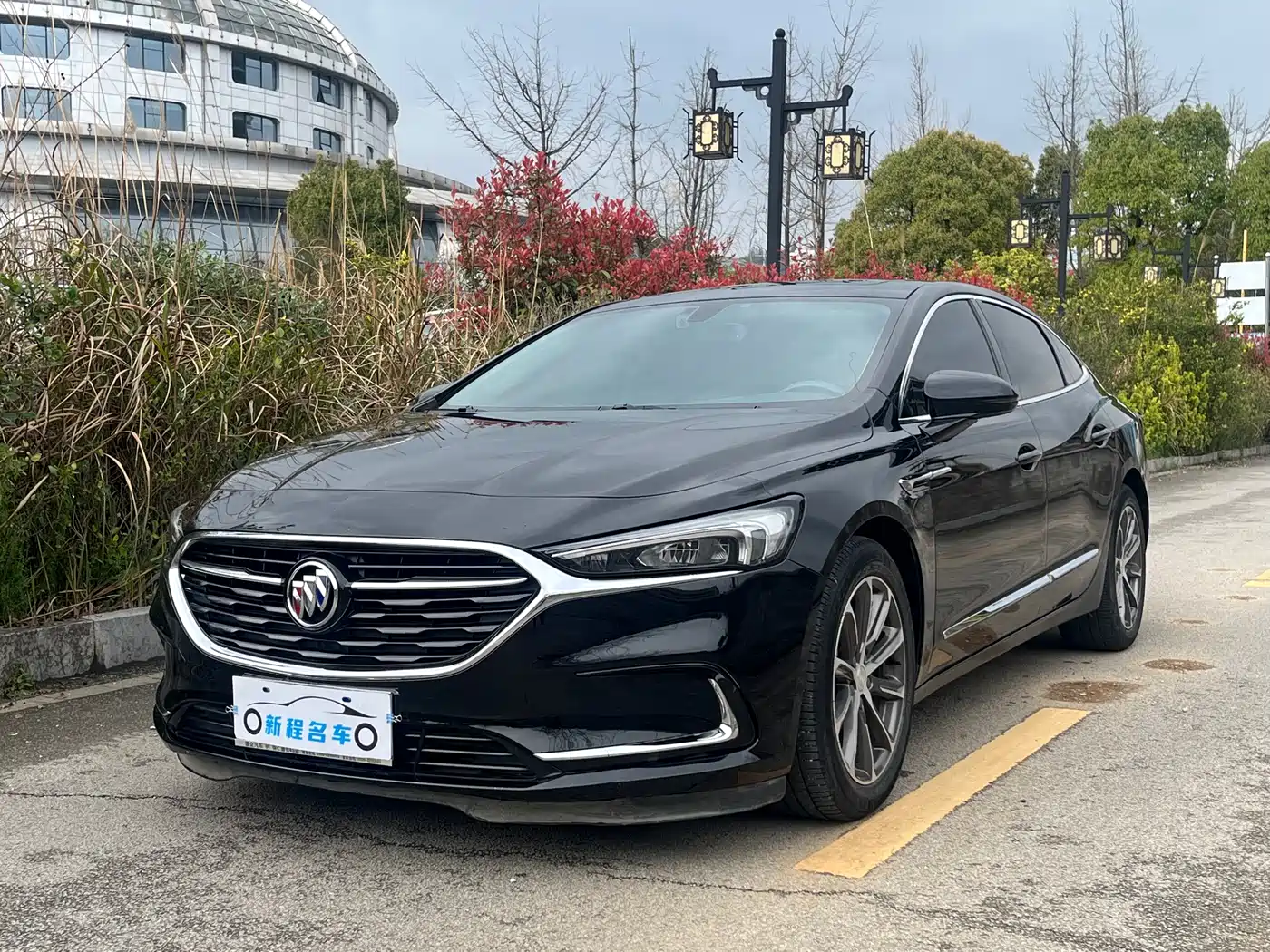 BUICK LACROSSE