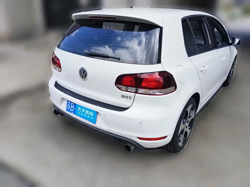 Volkswagen Golf GTI 2013 2012 2.0TSI GTI