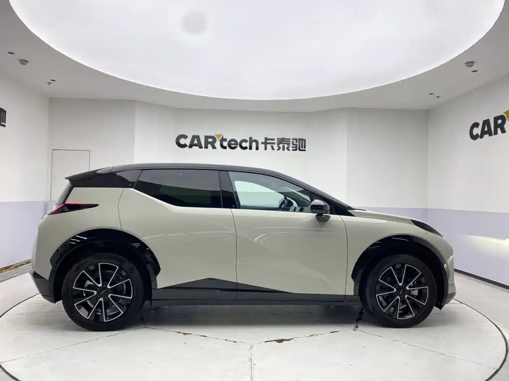 ZEEKR X 2024 2025 Four-Seat Rear-Wheel Drive Magic Cube Edition