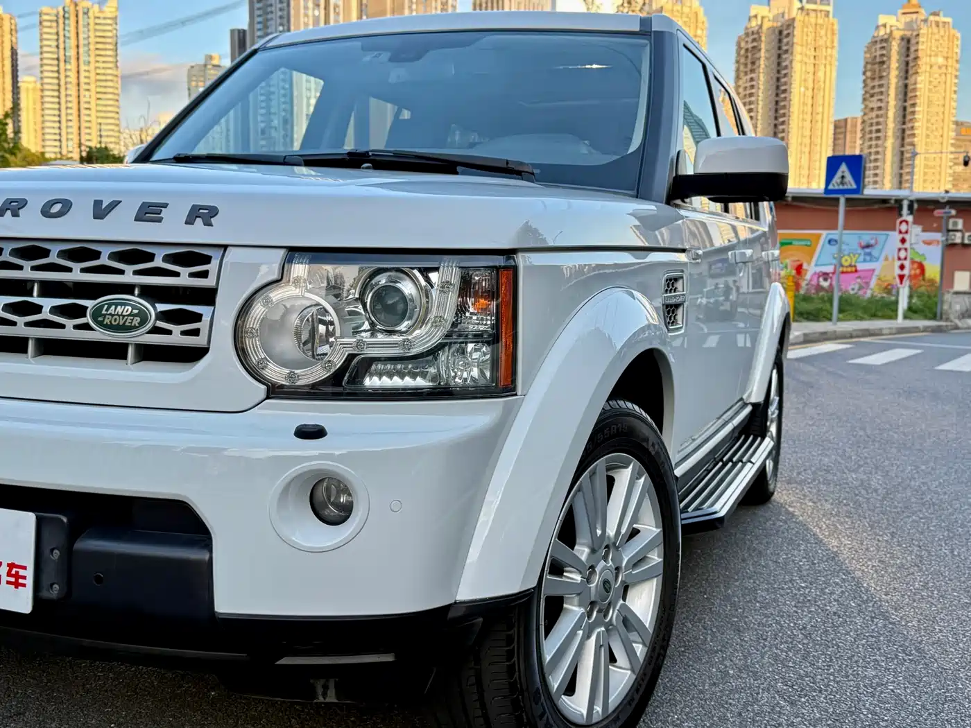 Land Rover Discovery 2011 3.0 SDV6 HSE Diesel фото 17