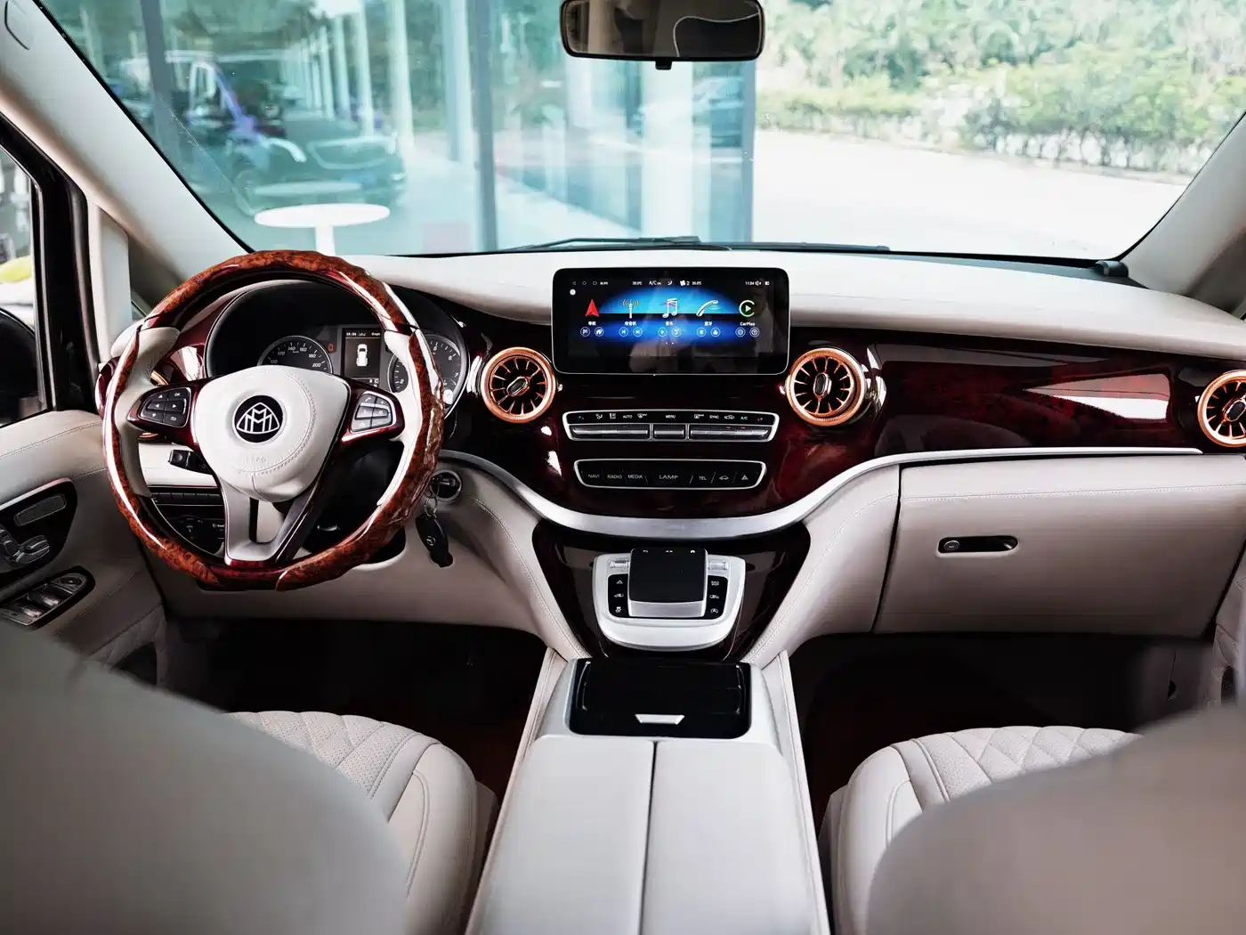 Mercedes-Benz Vito 2021 2.0T Business Edition 7-seater фото 11