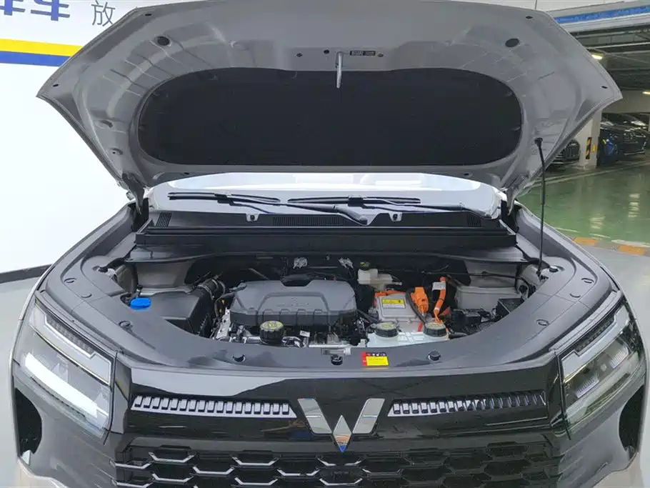 Wuling Motors Starlight 560 NEV 2026 2025 Model Plug-in Hybrid Version 5-seater