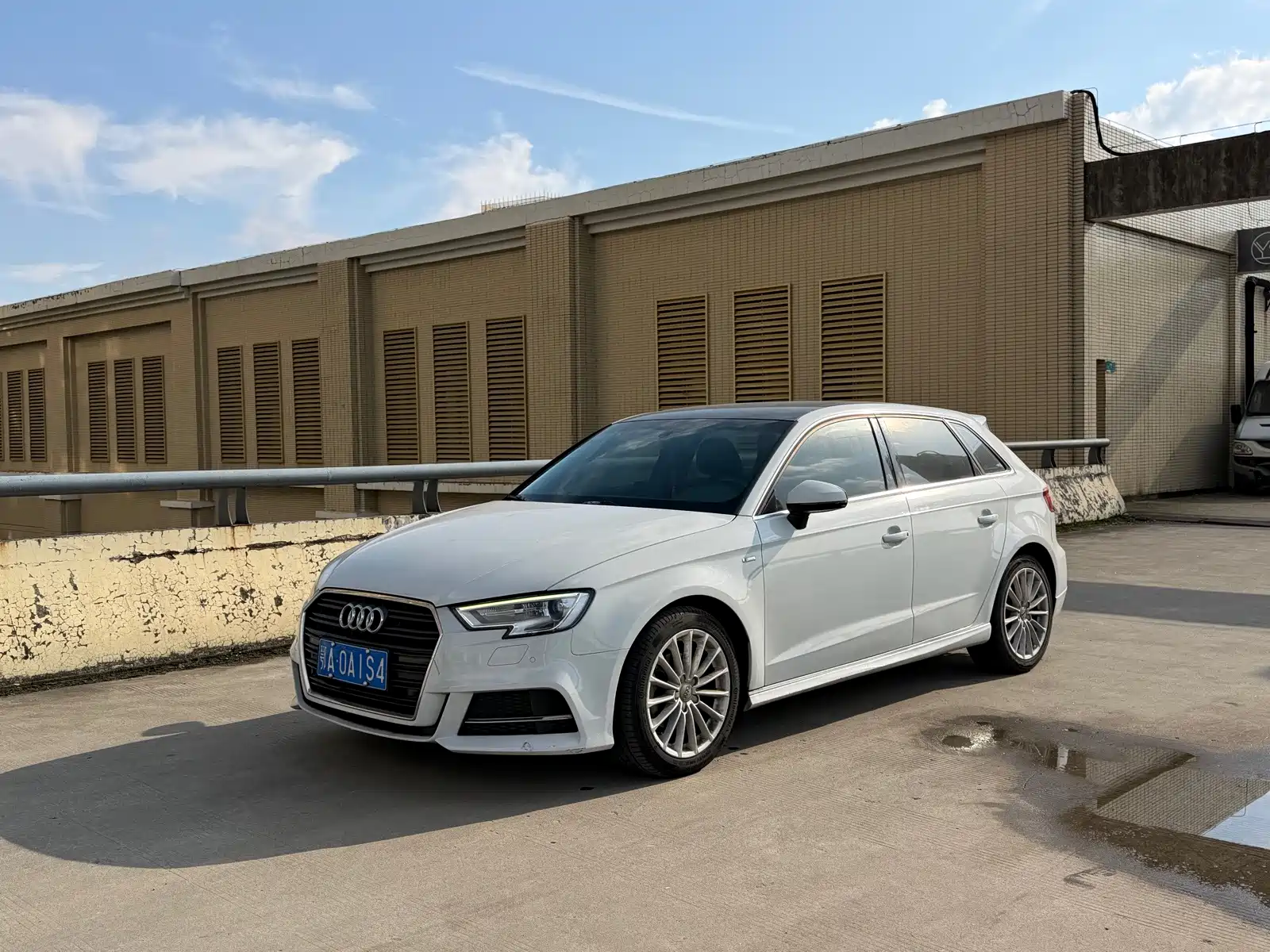 Фото 1 - Audi A3