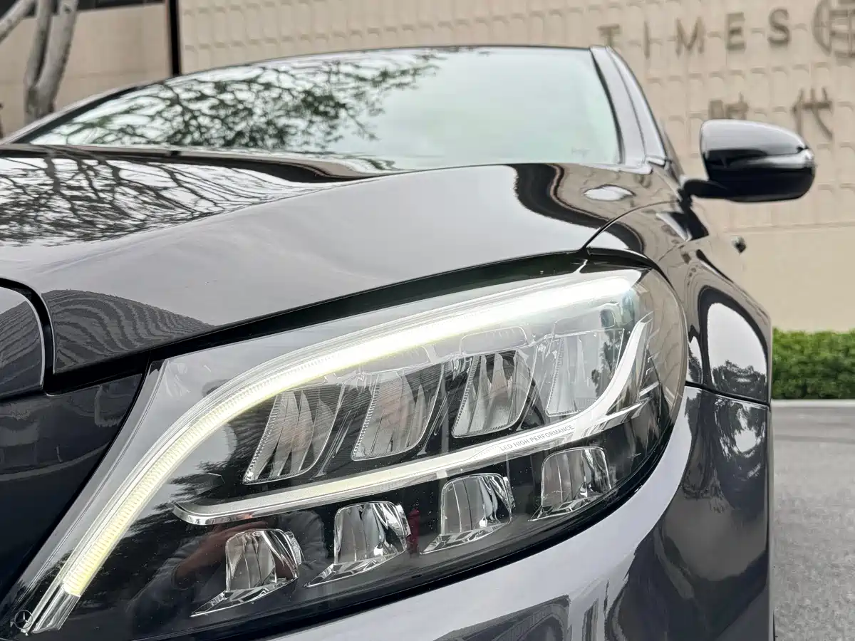 Mercedes-Benz C-Class 2021 C 260 L Sport Starry Exclusive Edition фото 4