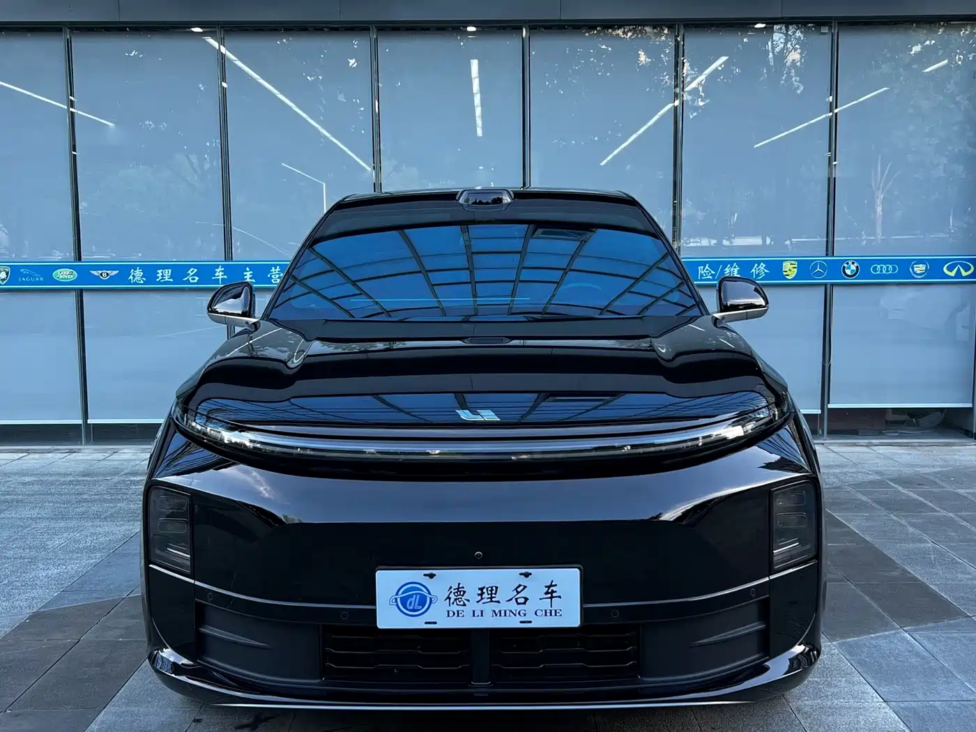Фото 3 - Li Auto L6