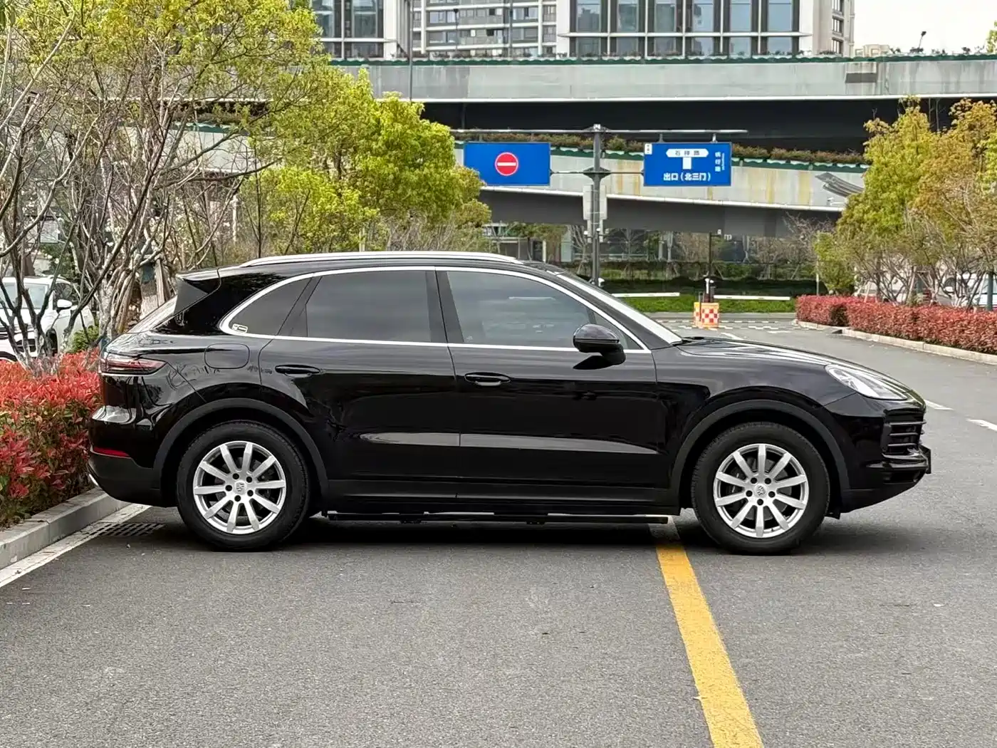 Porsche Cayenne 2019 Cayenne 3.0T фото 4