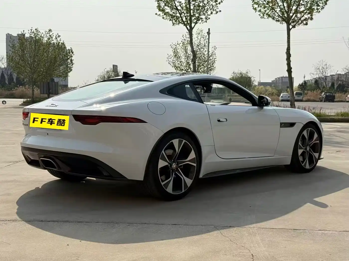JAGUAR F TYPE