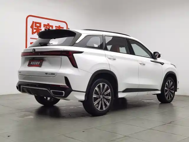 Changan CS75 PLUS 2023 3rd Gen 1.5T Auto Premium — фото 2
