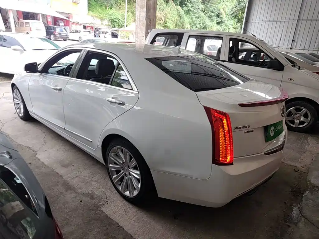 صورة 5 - Cadillac ATS-L