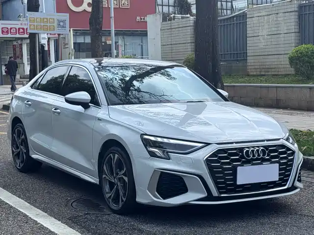Audi A3 2021 A3L Limousine 35 TFSI Luxury Sport — фото 3