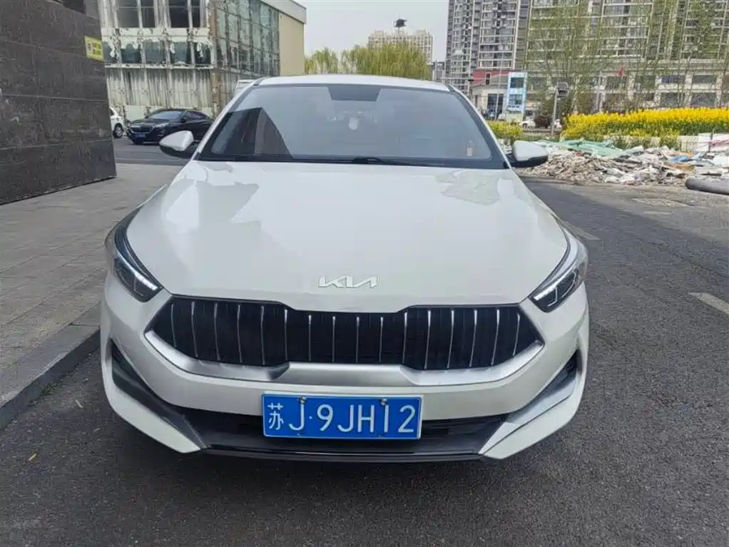 KIA K3