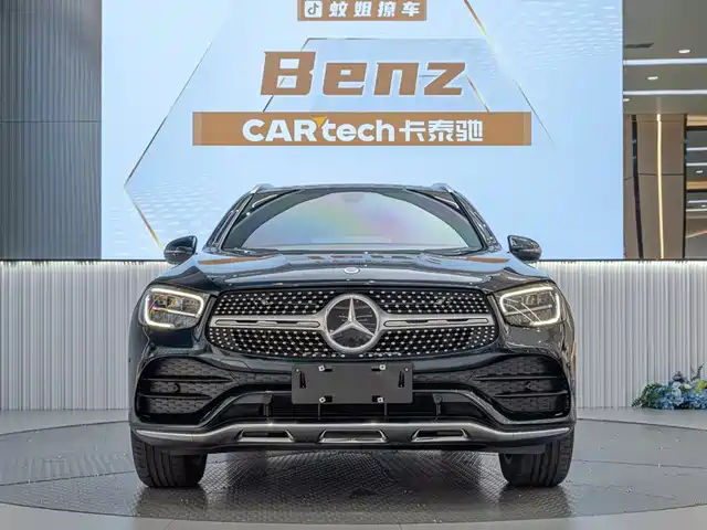 MERCEDES-BENZ GLC