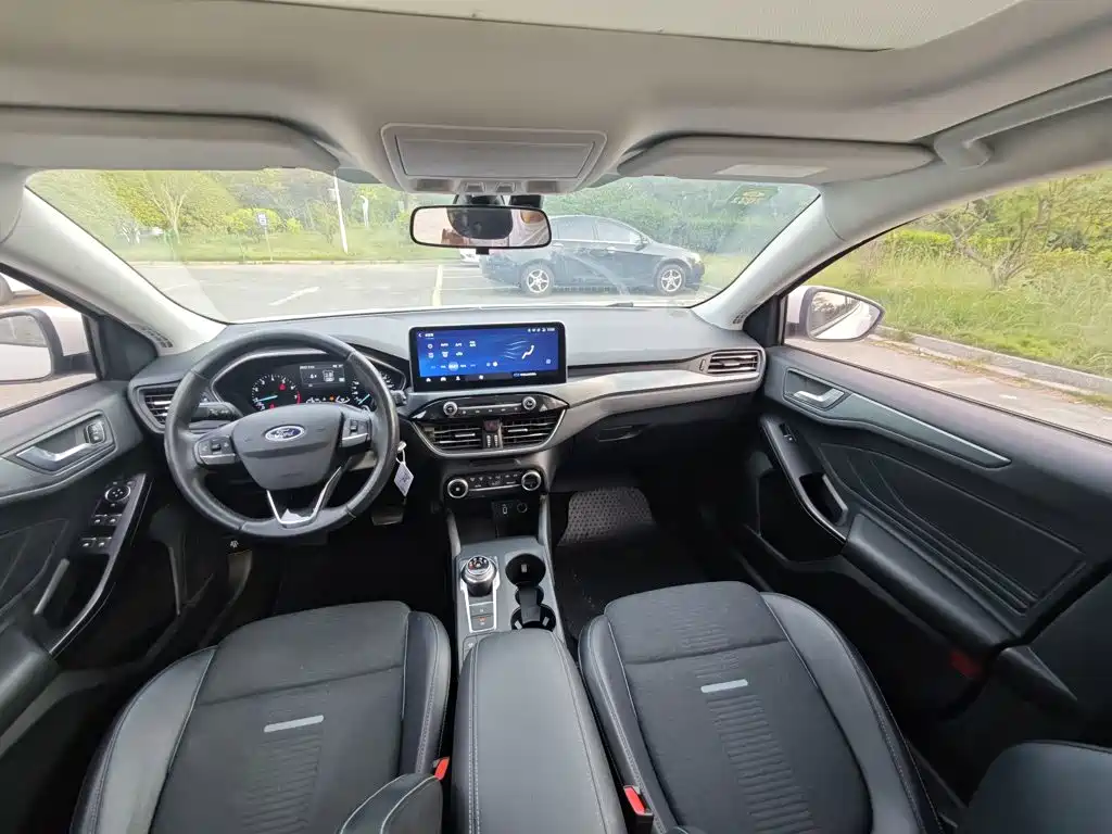 Ford Focus Active 2020 2020 EcoBoost 180 Auto Trendy Edition