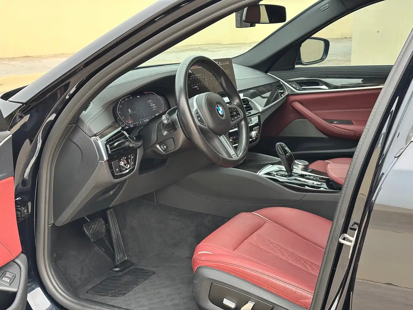 BMW 5 Series 2022 Facelift 525Li M Sport Package фото 4