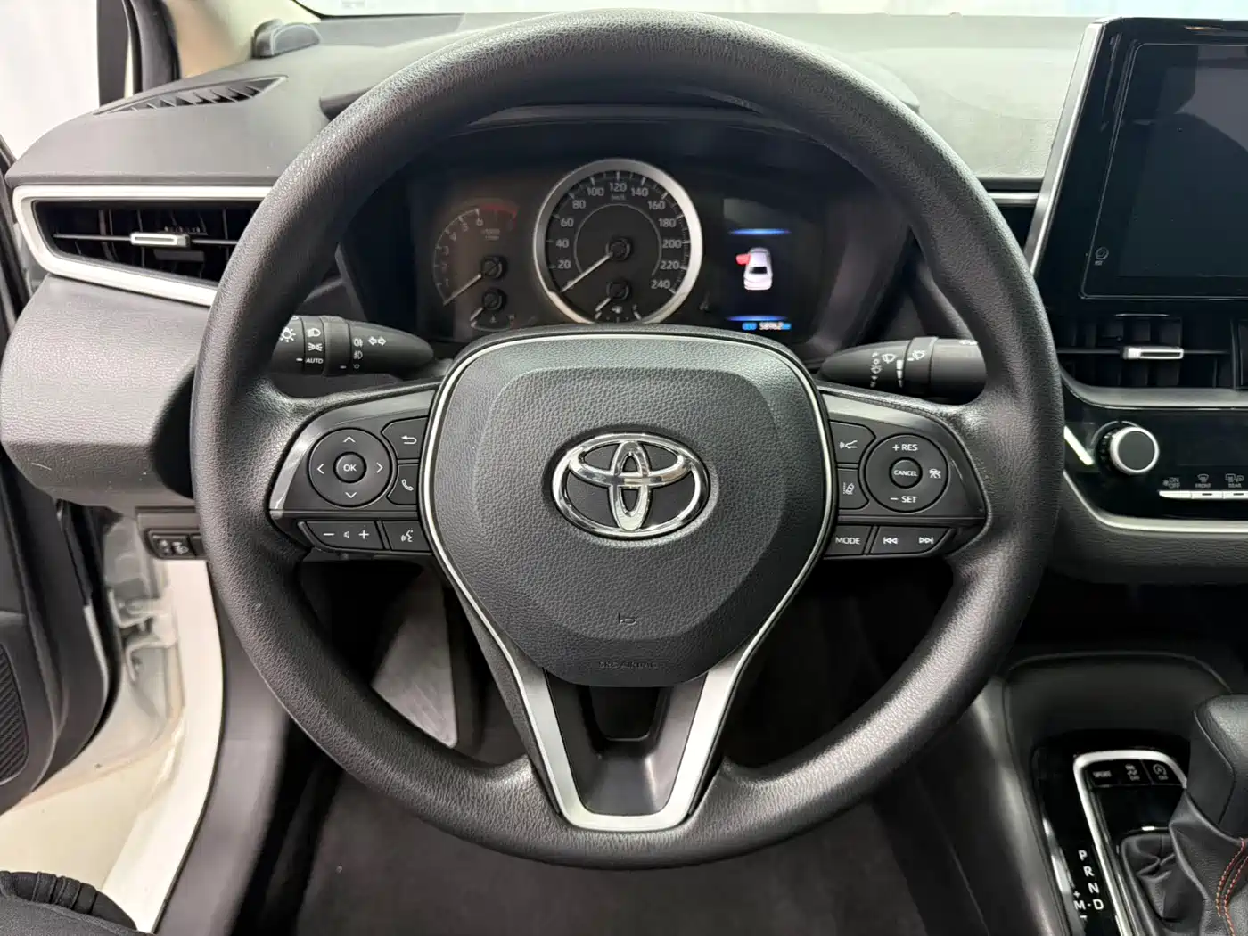 Toyota Corolla 2021 1.2T S-CVT Elite PLUS Edition фото 13