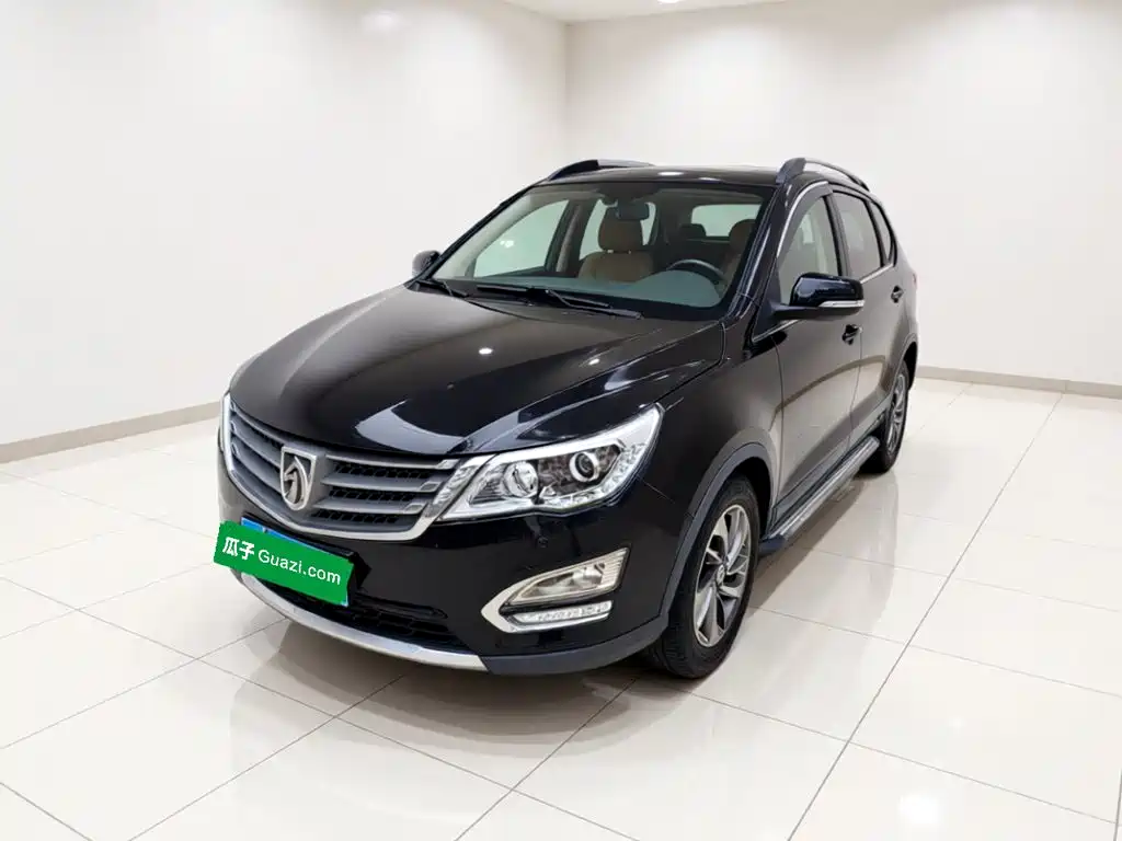 Baojun 560 2015 2015 1.8L Manual Luxury