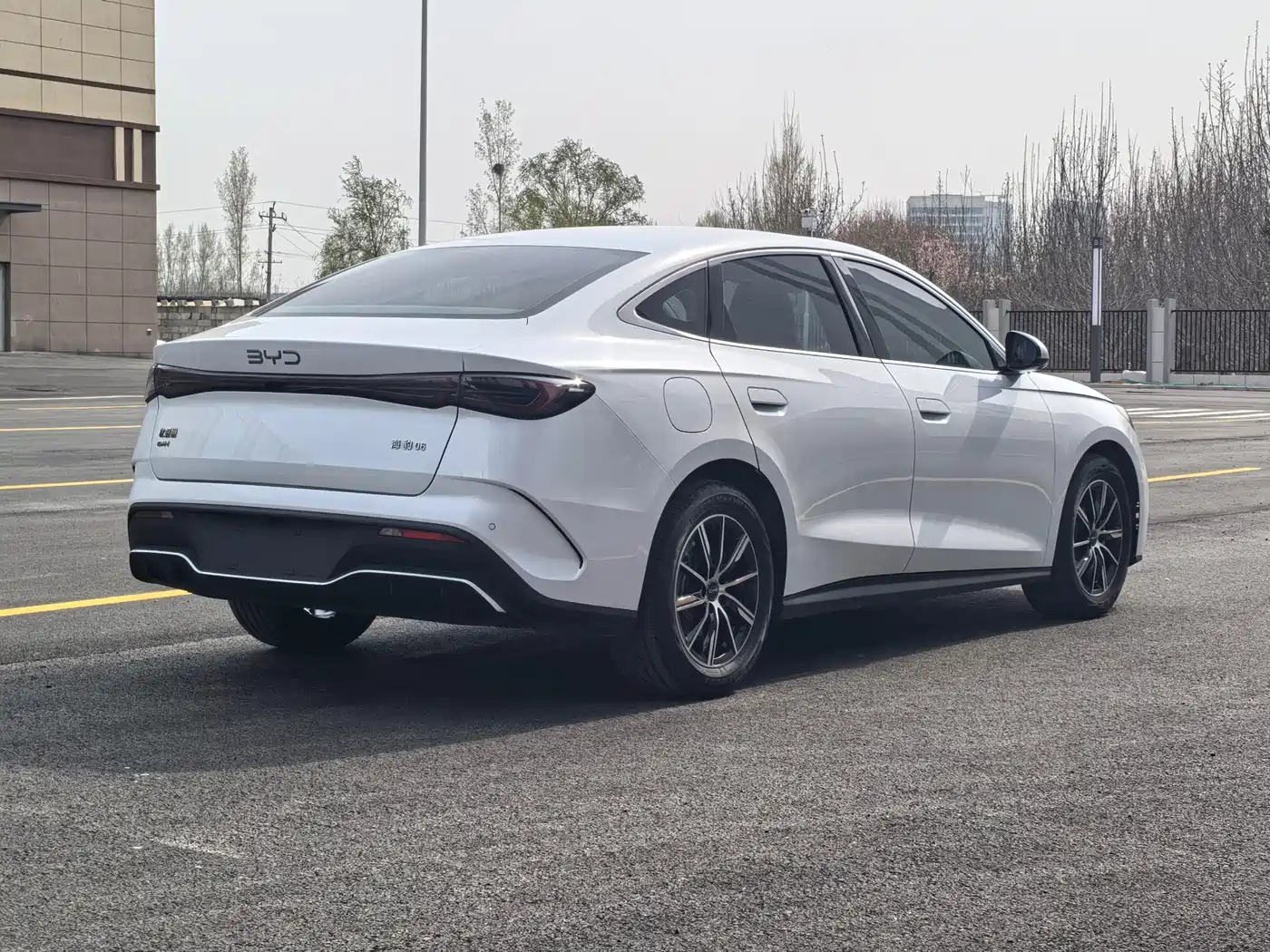 BYD SEAL 06 NEW ENERGY