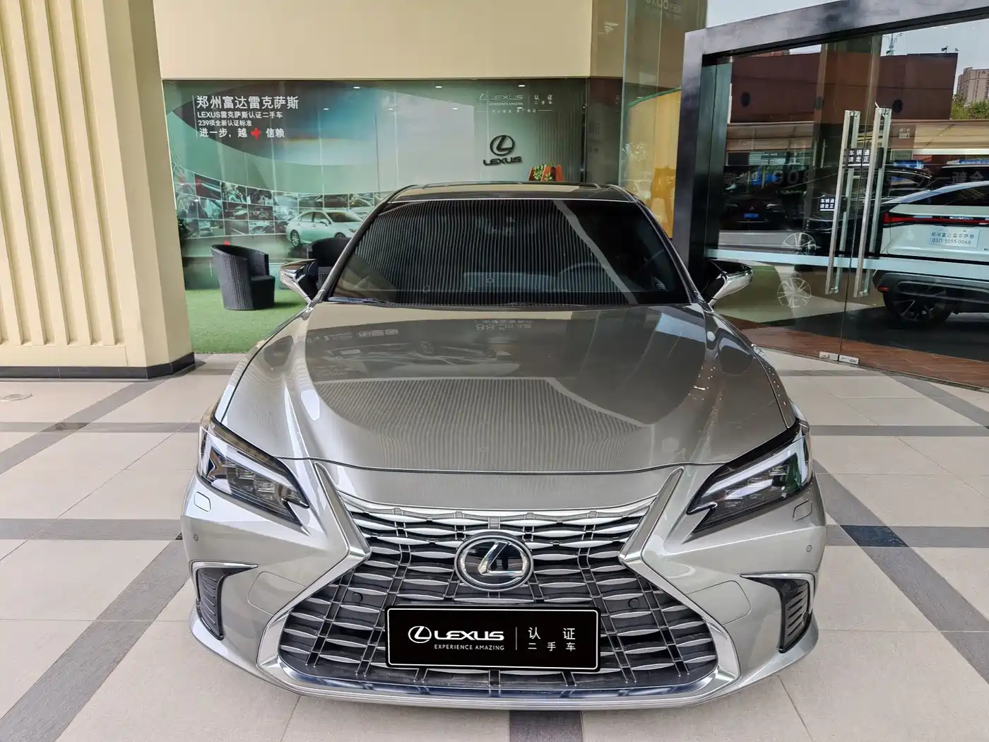 Lexus ES 2025 2025 200 Ultimate Edition