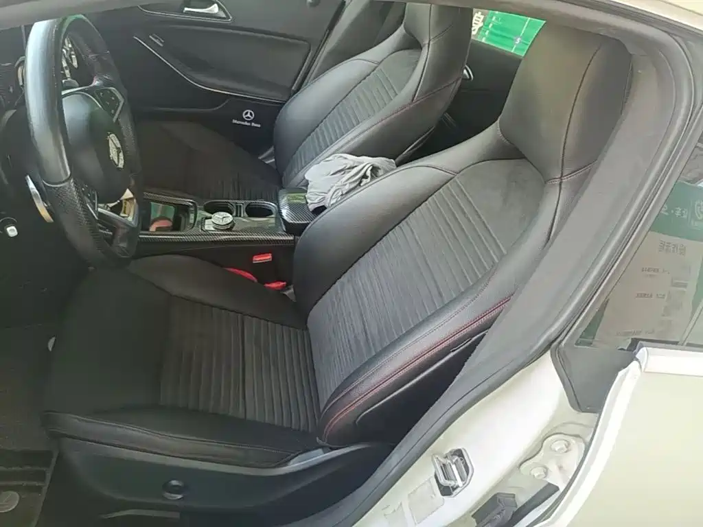 Mercedes-Benz CLA (Import) 2015 2015 CLA 220 4MATIC