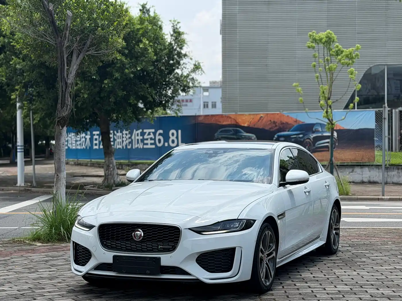 Jaguar XEL 2020 2.0T 200PS R-DYNAMIC Youth Sport Edition