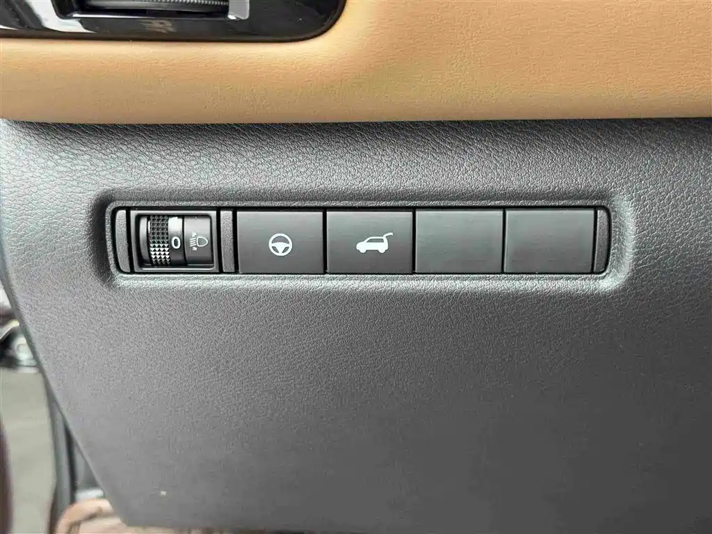 Nissan Terra 2025 2024 380VC-TURBO 4WD Intelligent Driving Edition 6-seater