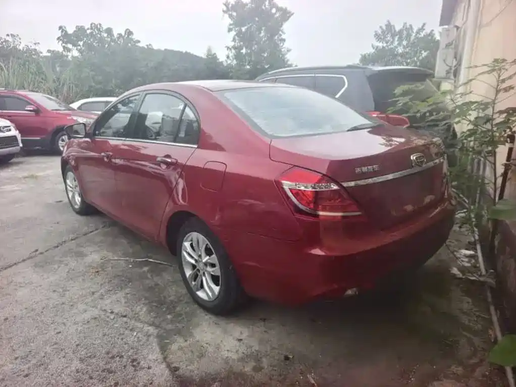 Geely Emgrand 2015 2015 Sedan 1.5L Manual Upward Edition