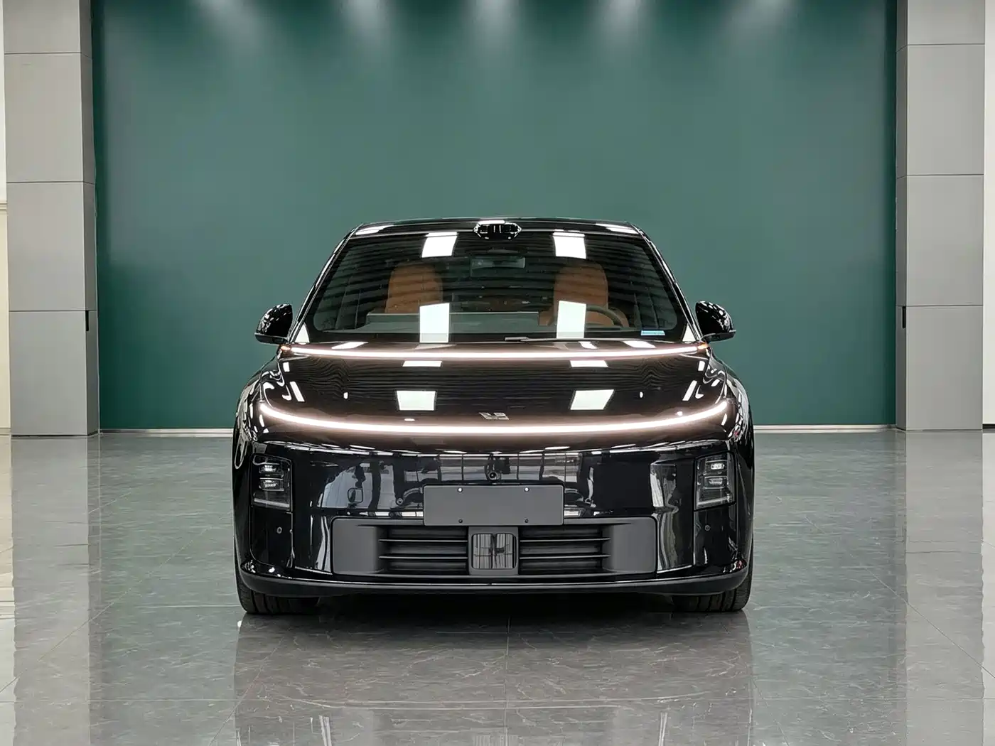 Li Auto i6 2025 2025 4WD Base Model