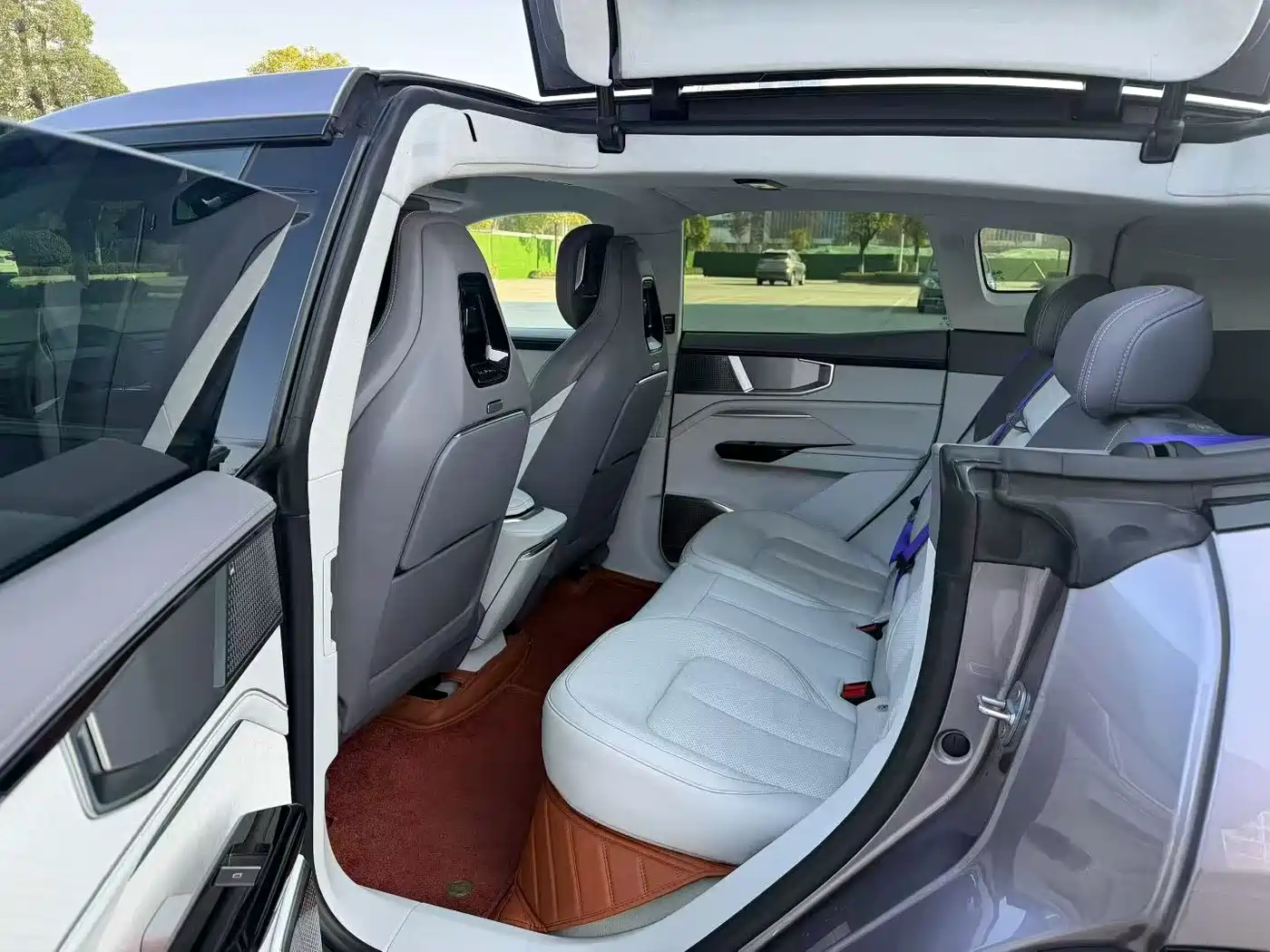 HiPhi GAO HE HIPHI Y