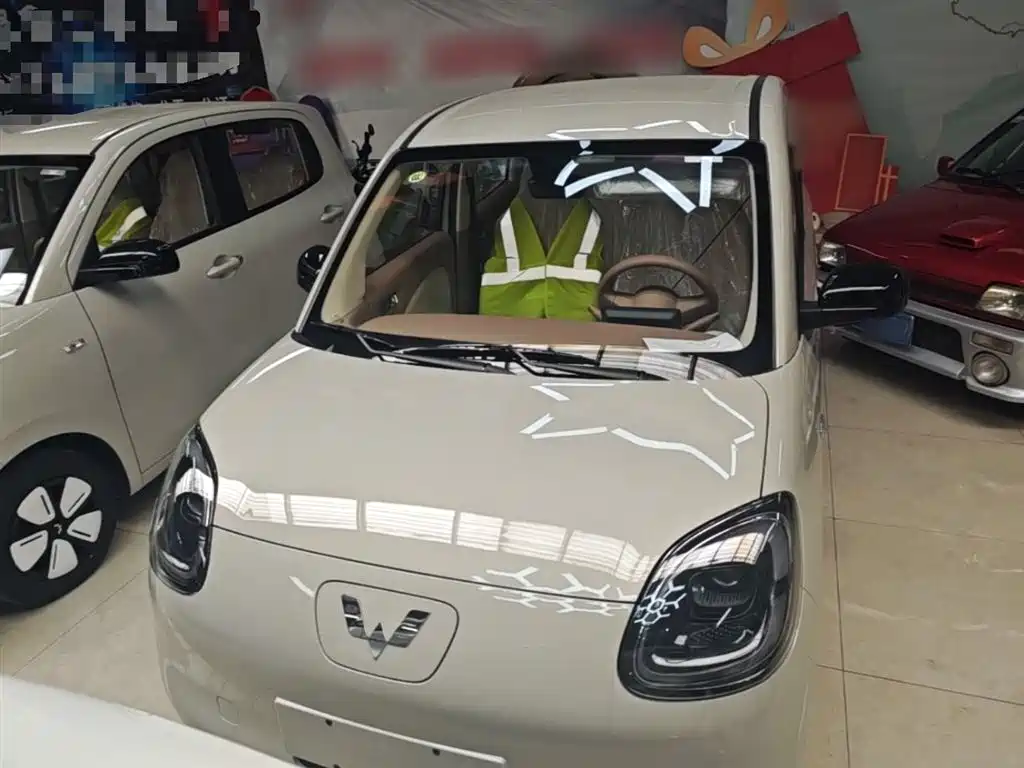 Фото 3 - Wuling Motors Hongguang MINIEV