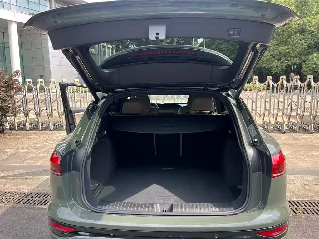Audi Q6L e-tron 2025 2025 Model Pioneer Edition