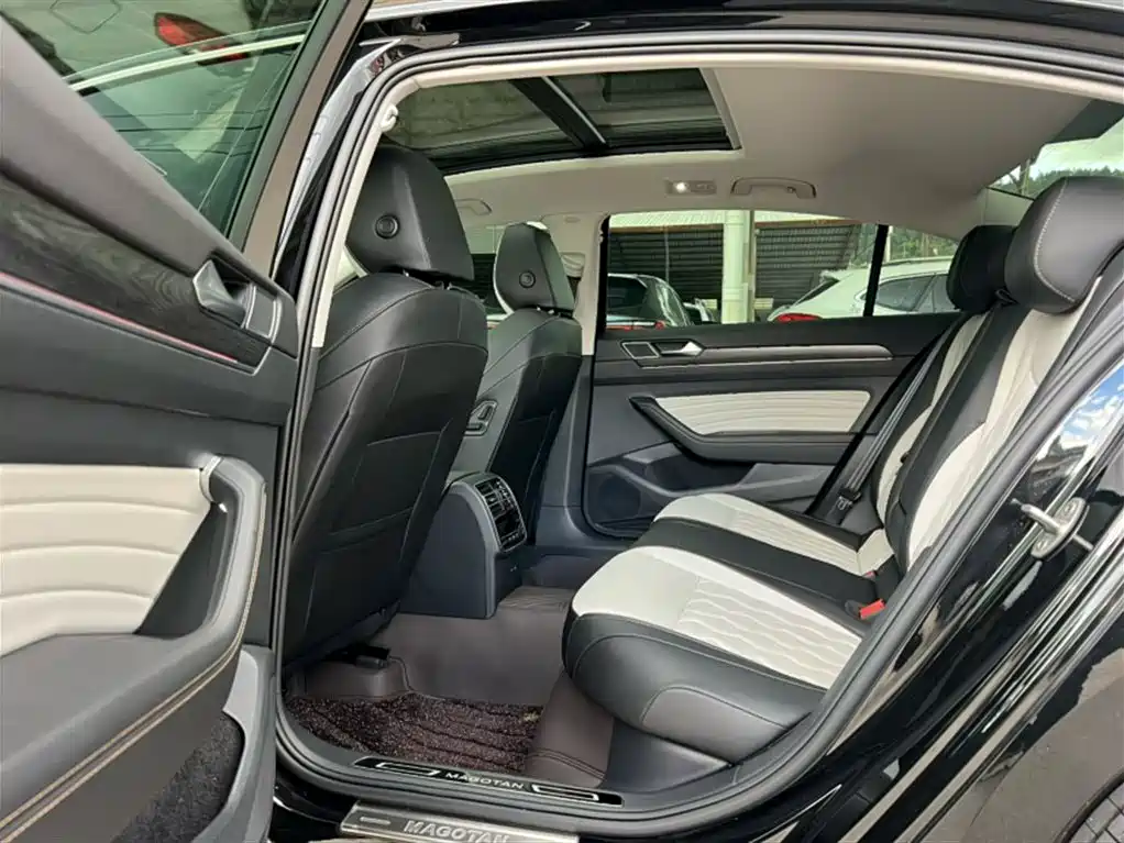 Volkswagen Magotan 2026 Model 30 Million Special Selection 380TSI DSG Luxury фото 17