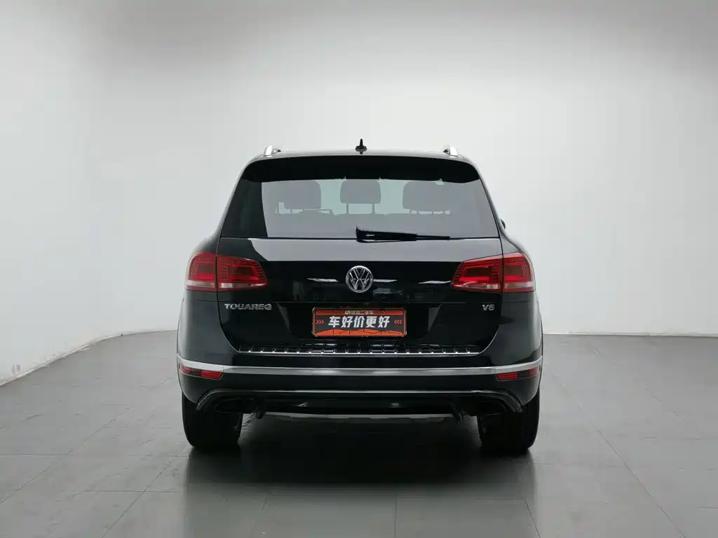 صورة 4 - Volkswagen Touareg