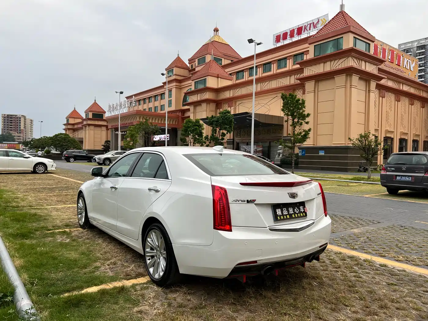 Cadillac ATS-L 2016 28T Technology фото 4