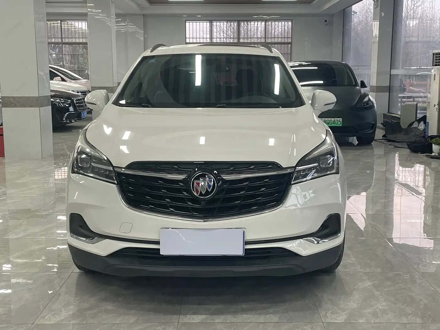 Buick Envision Plus 2020 20T FWD Leading фото 2