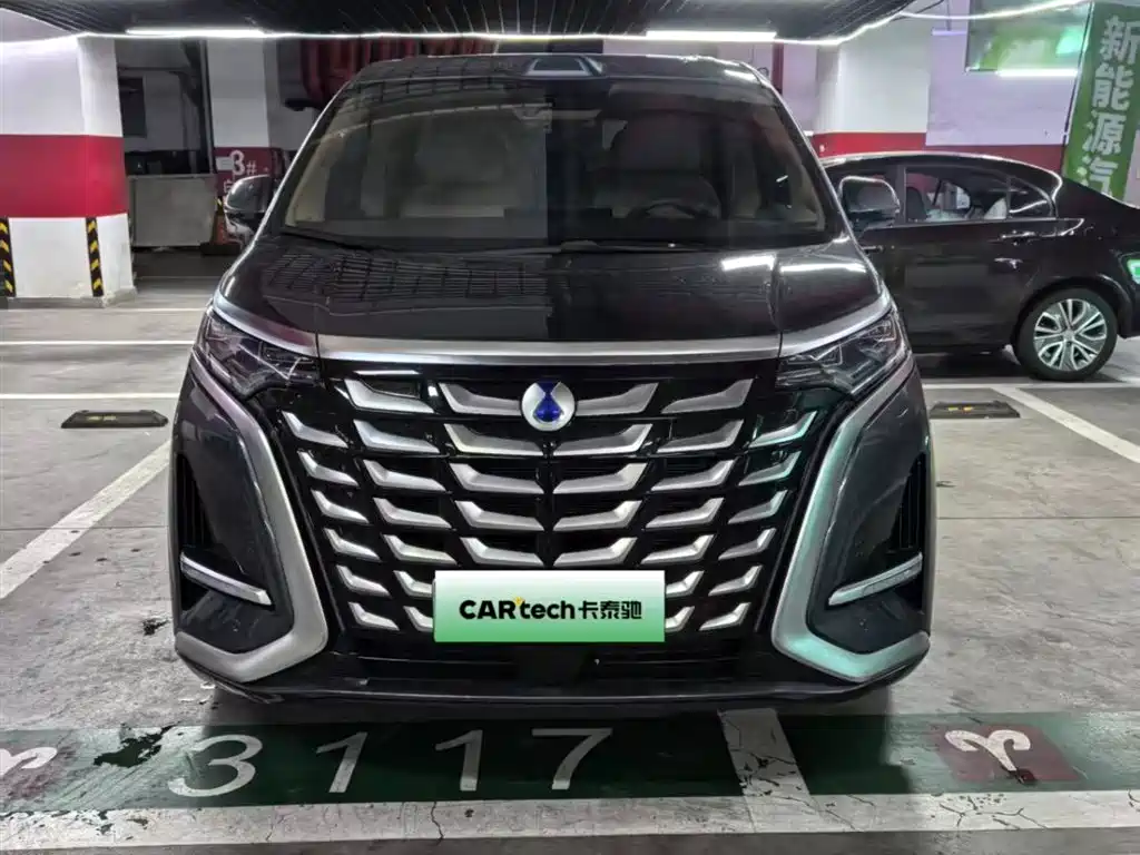 Denza D9 2025 2025 Model DM-i Smart Drive Edition 1020 AWD Flagship