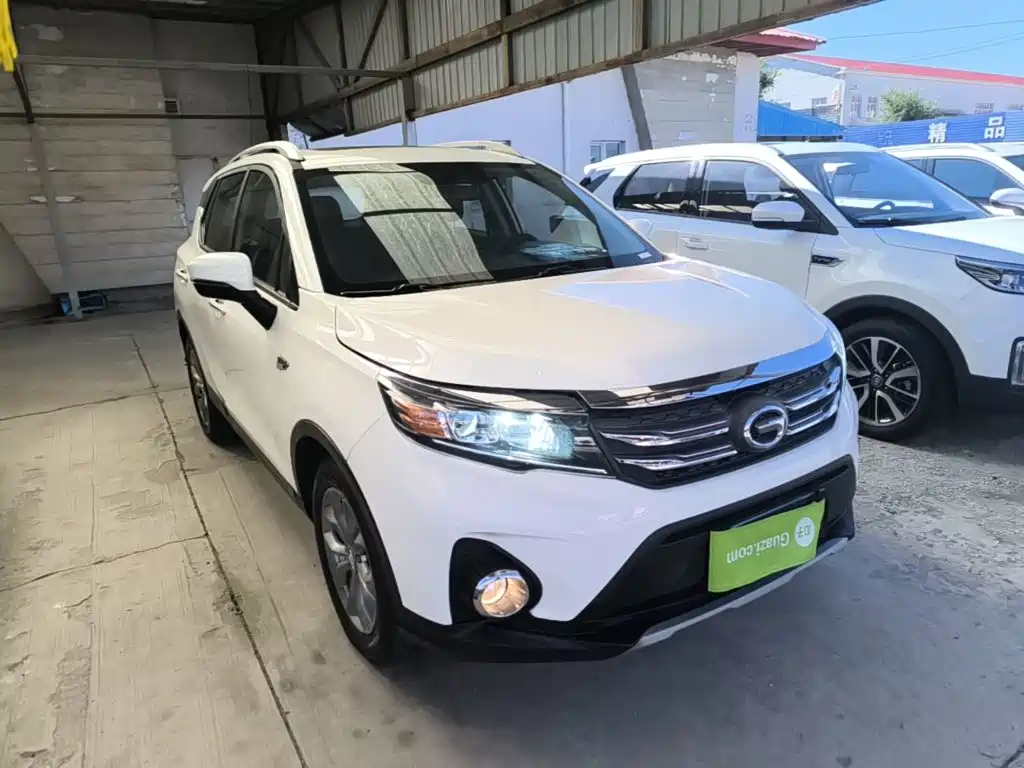 GAC Trumpchi Trumpchi GS3 2017 2017 200T Automatic Elite