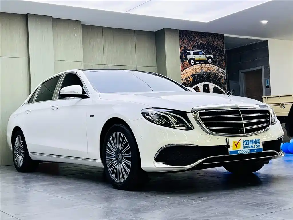 Mercedes-Benz E-Class 2020 E 300 L Fashion фото 3