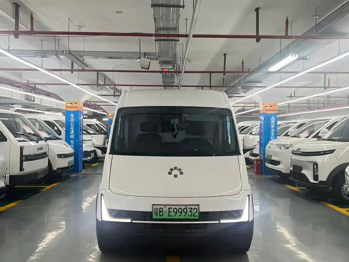Kaven Auto Lefu 2025 2025 LeFu PLUS Smooth Ride Edition (Fu Version with Clear Windows) CATL 66.67KWh