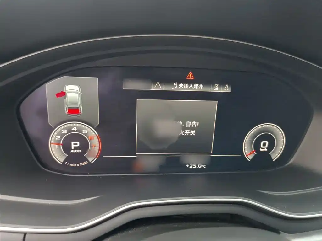 Audi A4L 2020 40 TFSI Luxury Dynamic фото 4